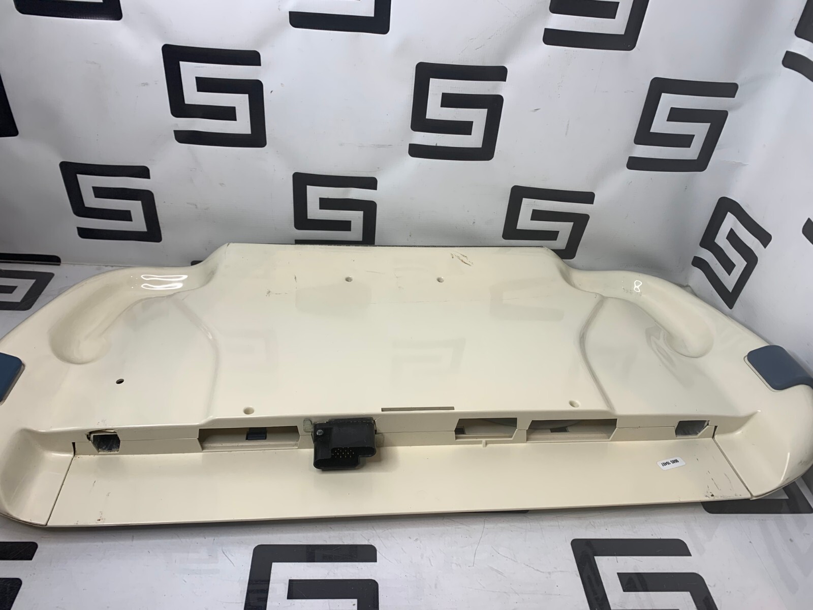 Used Stryker 3002 Secure II Hospital MED SURG BED FOOTBOARD SCALE CONTROLLER ASSEMBLY