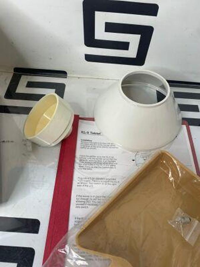 Used KIRBY LESTER KL-X Pill Tablet Capsule Counter KLX Capsule Dispenser