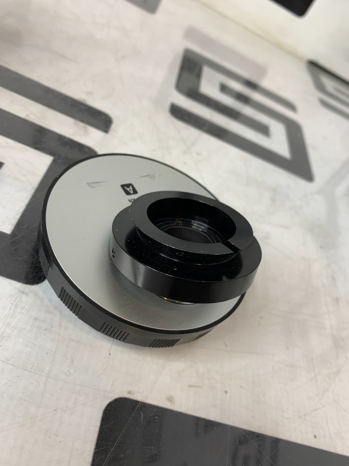 Used Nikon Diaphot Inverted Microscope Turret 5 Place Nosepiece Objective Nosecone