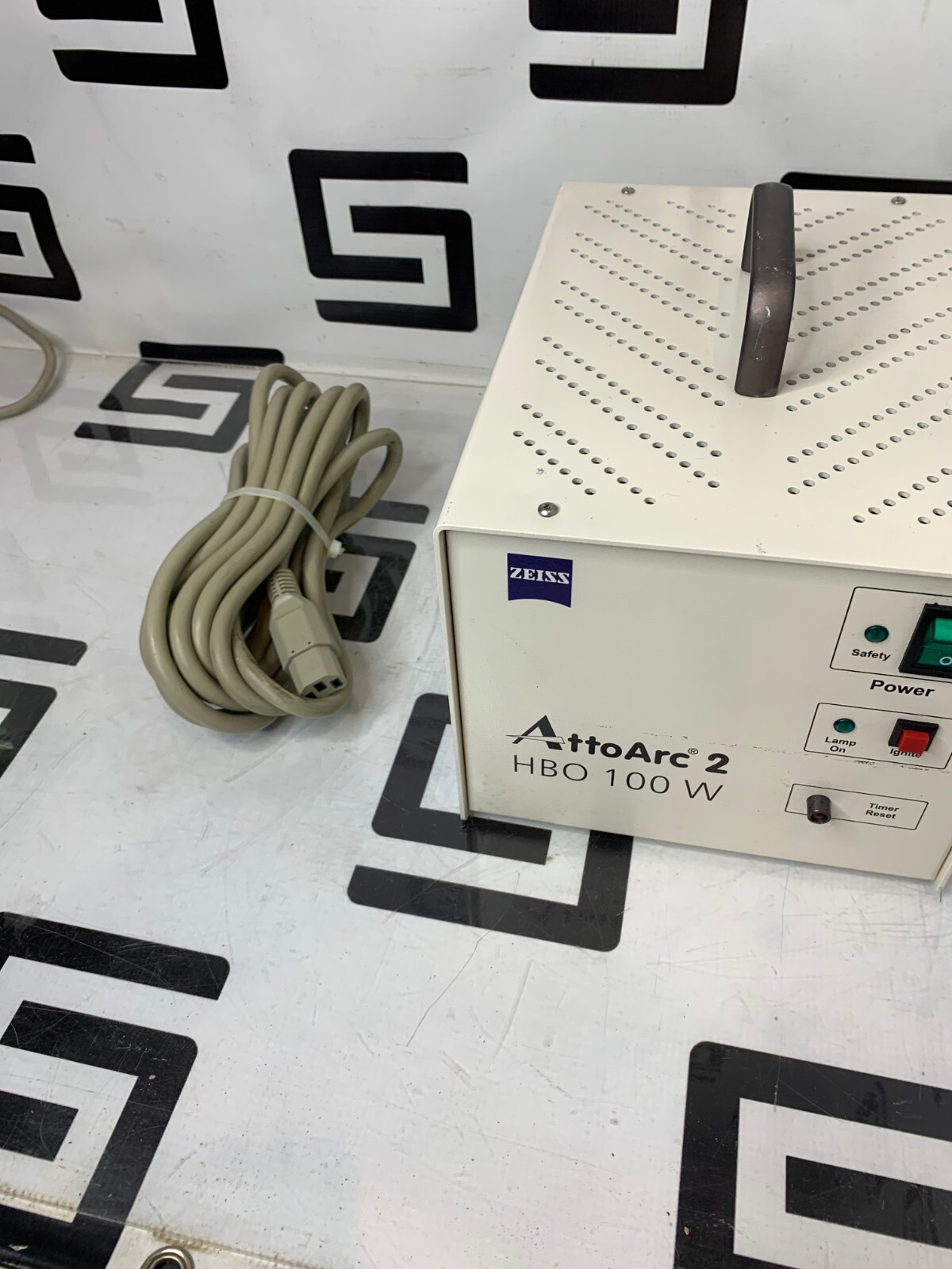 Used ZEISS ATTOARC 2 HBO 100 W MICROSCOPE ILLUMINATION LIGHT SOURCE POWER SUPPLY