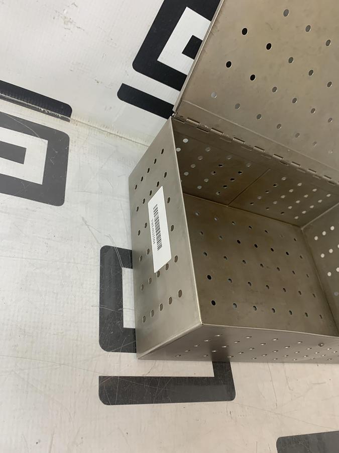 Used Zimmer 5052-12 Autoclave Sterilization Case 10-1/4 x 7-1/8 x 3-1/2 Hall Amsco #B