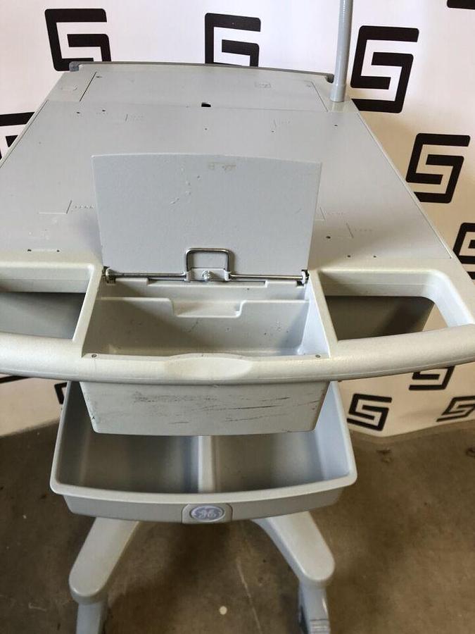 Used GE MAC 5000 MODULAR TROLLEY