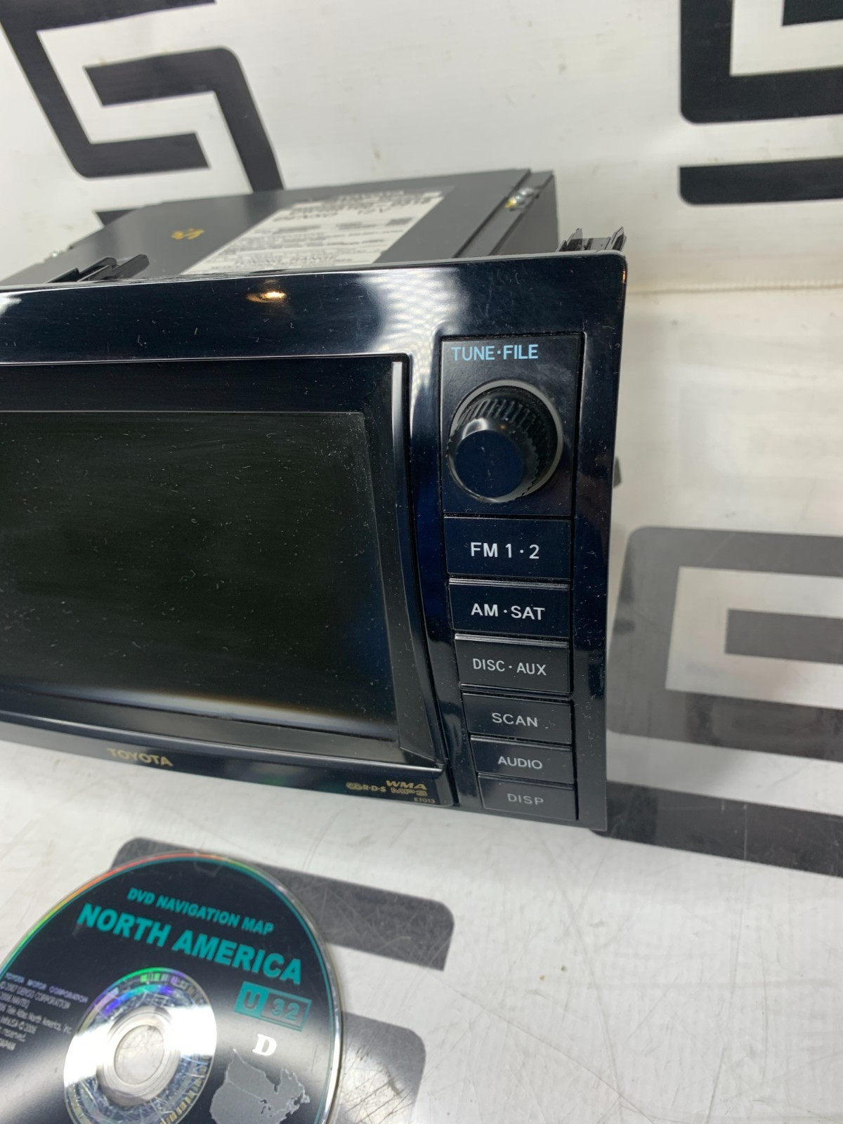 Used 2007-2009 Toyota Tundra Sequoia GPS Receiver OEM 86120-0C220 DW468100-0318 & DVD