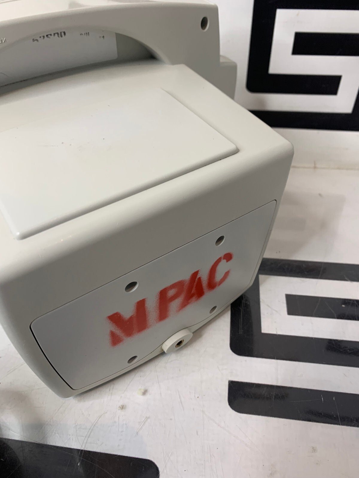 Used Welch Allyn 53S00 Vital Signs Monitor NIBP BP Blood Pressure 300 Series SPO2