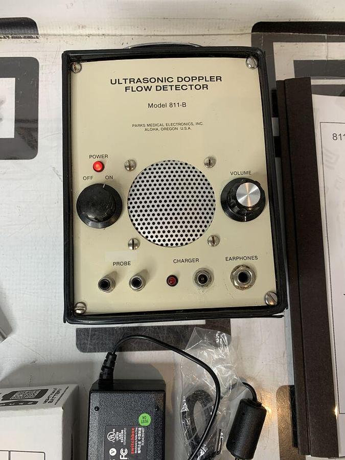 Used PARKS 811-B Doppler Flow Detector Model Probe Ultrasonic 811B NEW BATTERY Fetal Doppler