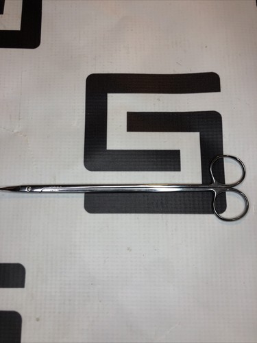 Used V. Mueller NL 3002 Scissors 30 Day Warranty NL3002