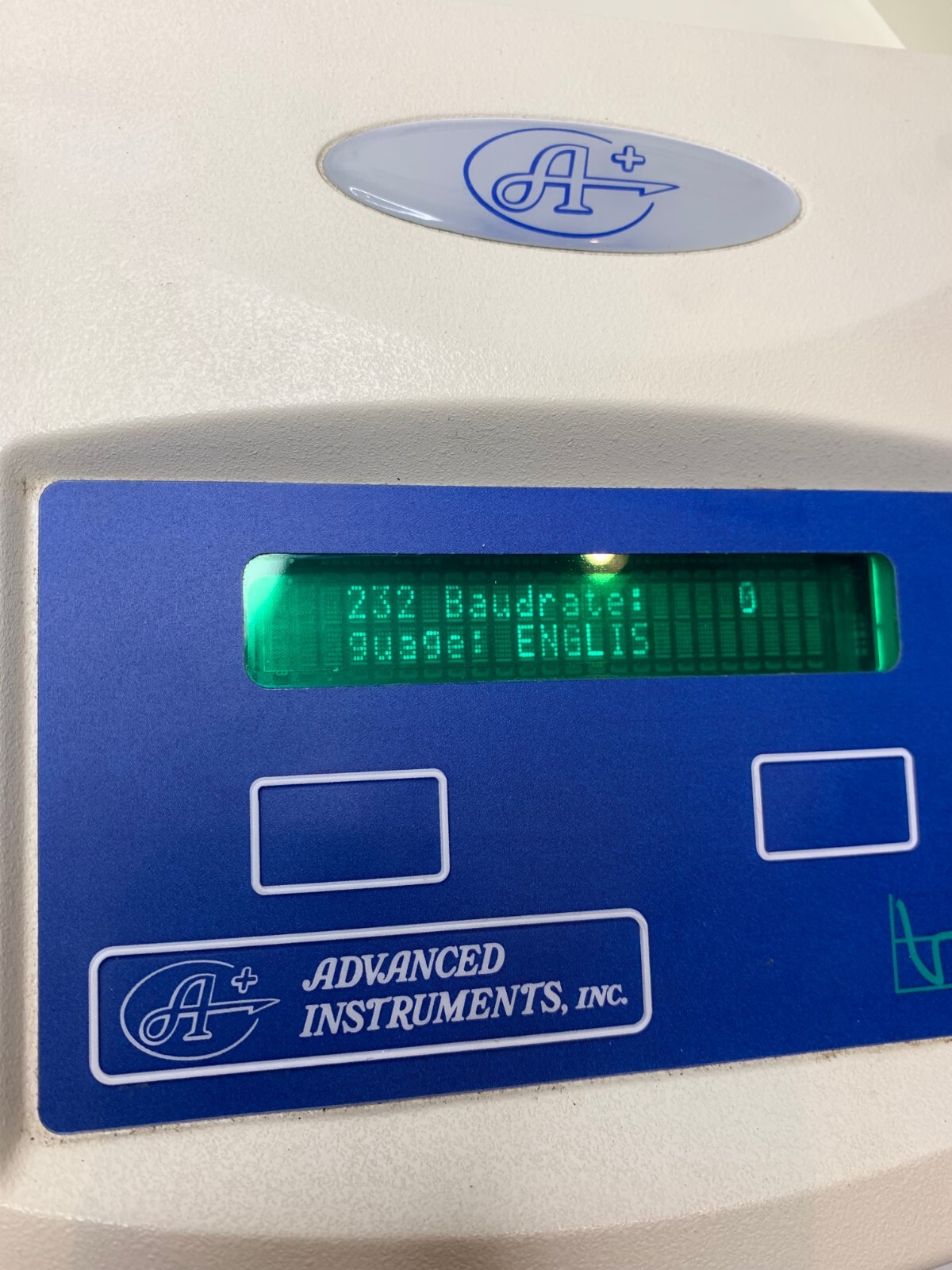 Used Advanced Instruments Model 3320 Osmometer Single Sample Micro-Osmometer A+