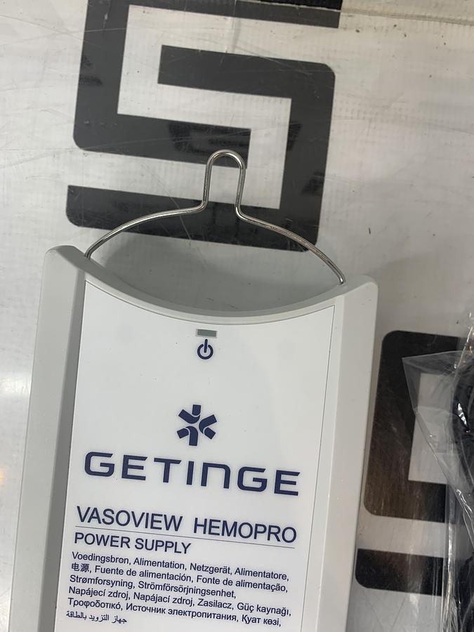 Used Maquet Getinge VH-3010 Vasoview Hemopro Adjustable Power Supply Unit