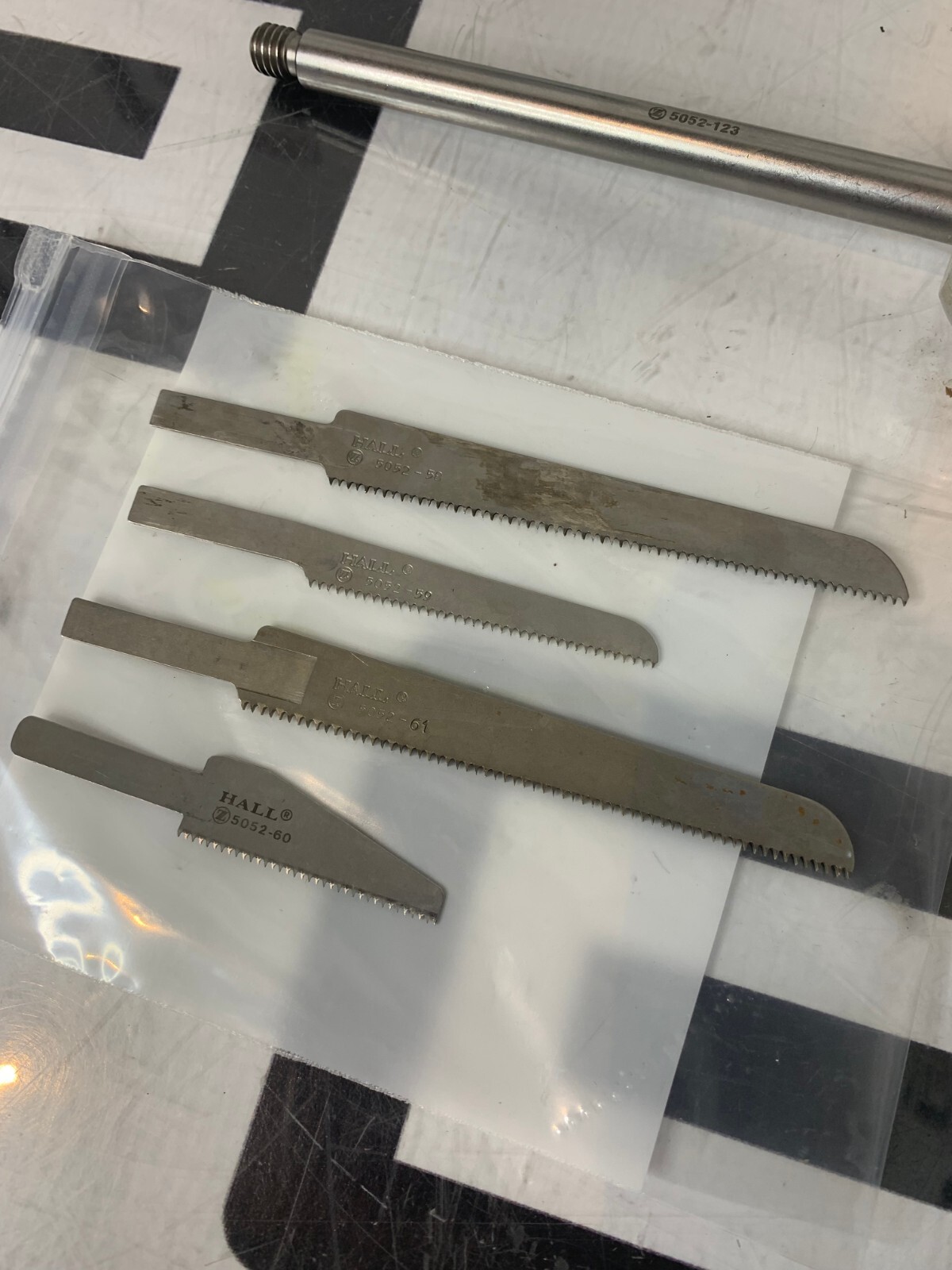 Used Amsco Zimmer Hall 5052-004 Orthopedic Orthair Air Reciprocator Saw & 4 Blades