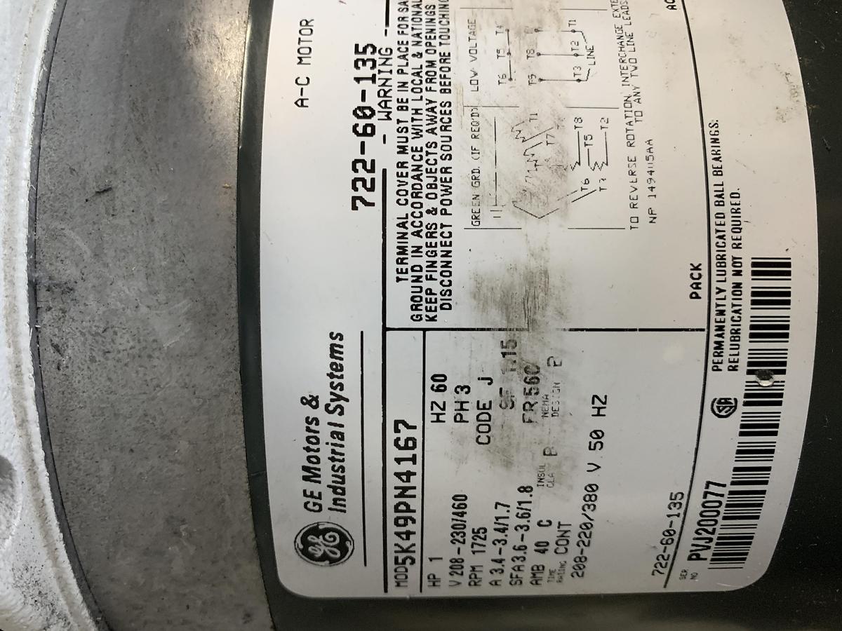 Used TRIVAC D16B Leybold Rotary Vane Vacuum Pump & Manual