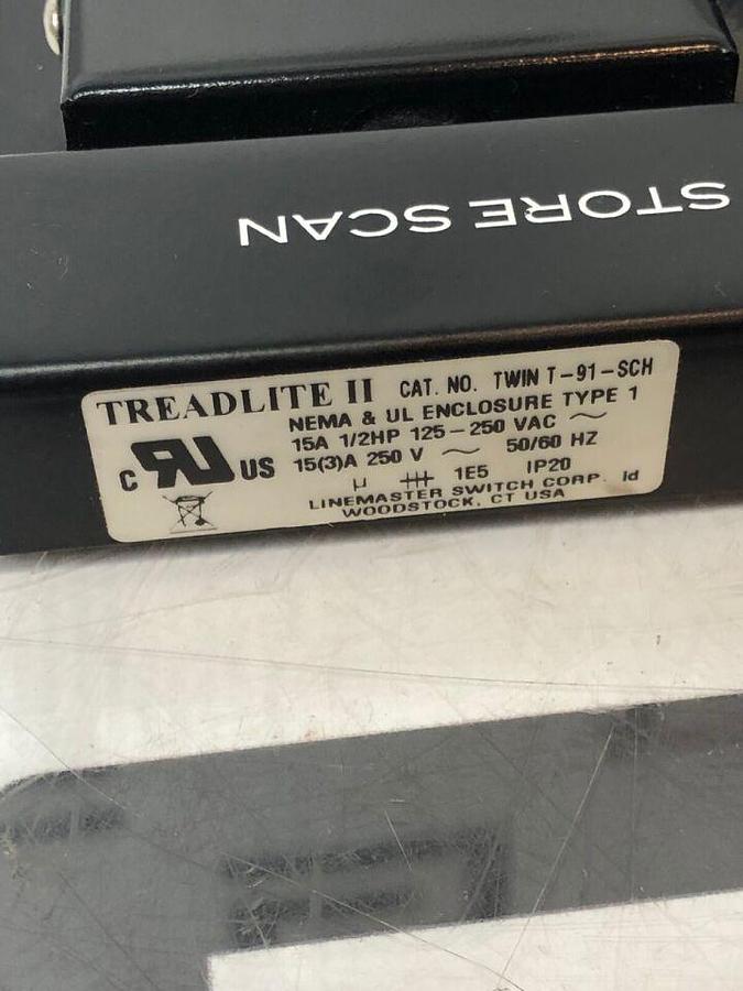 Used Eyecubed Foot Switch Pedal for I3 System-ABD Eye Cubed Footswitch