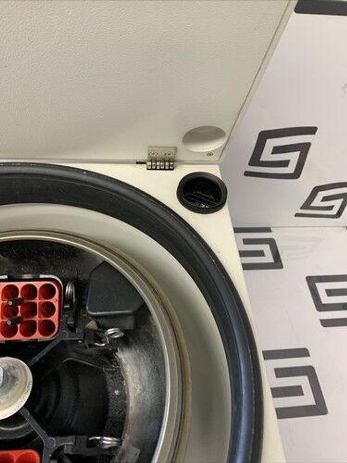 Used HERAEUS SEPATECH SCIENTIFIC PRODUCTS Megafuge 1.0