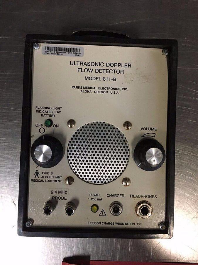 Used PARKS Medical Model 811-B Doppler Flow Detector 9.4 MHz New Battery