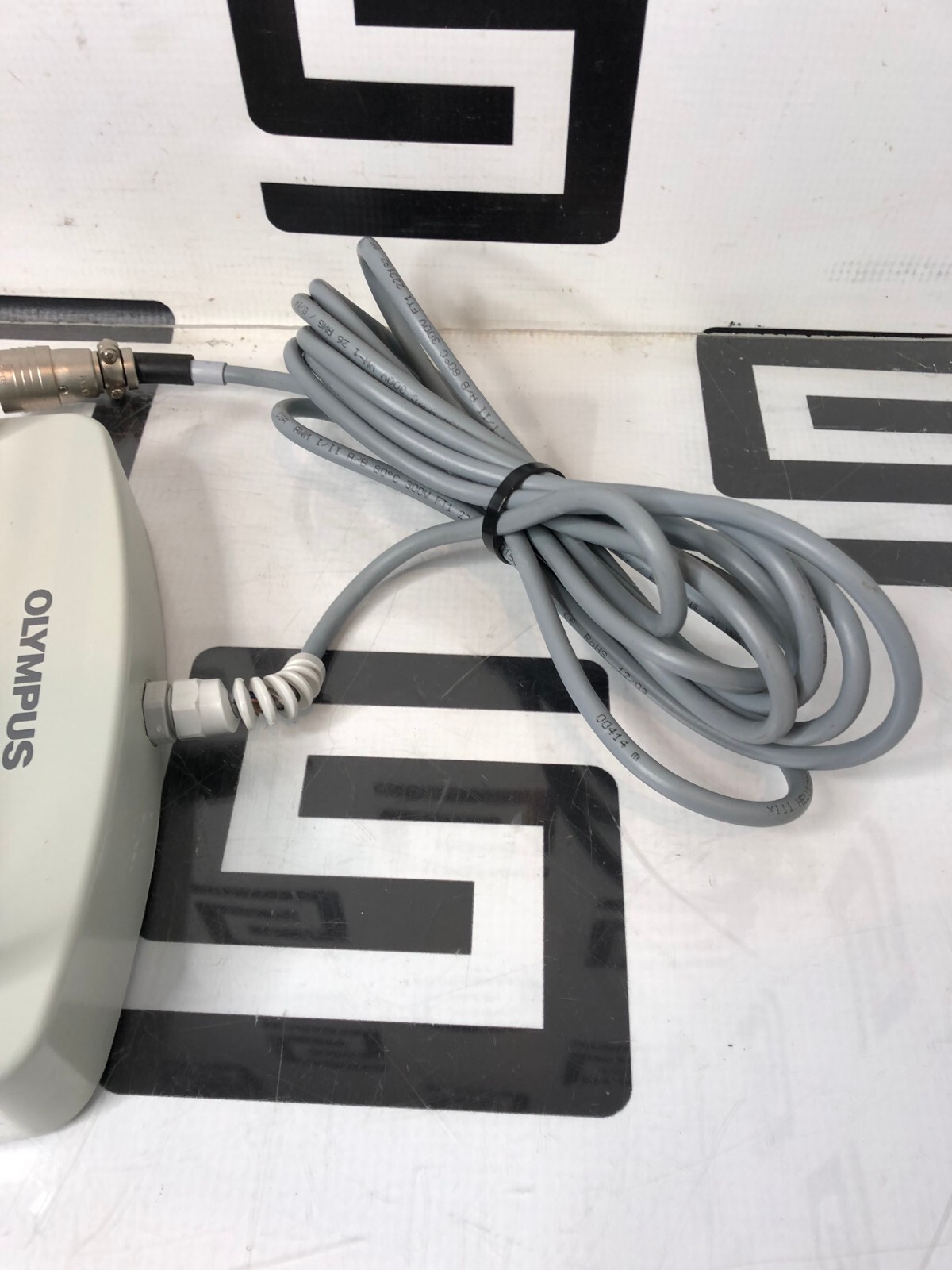 Used Olympus MAJ-1939 Smoke Evacuator Footswitch REF 33.1.57.9.46 Foot Pedal Switch