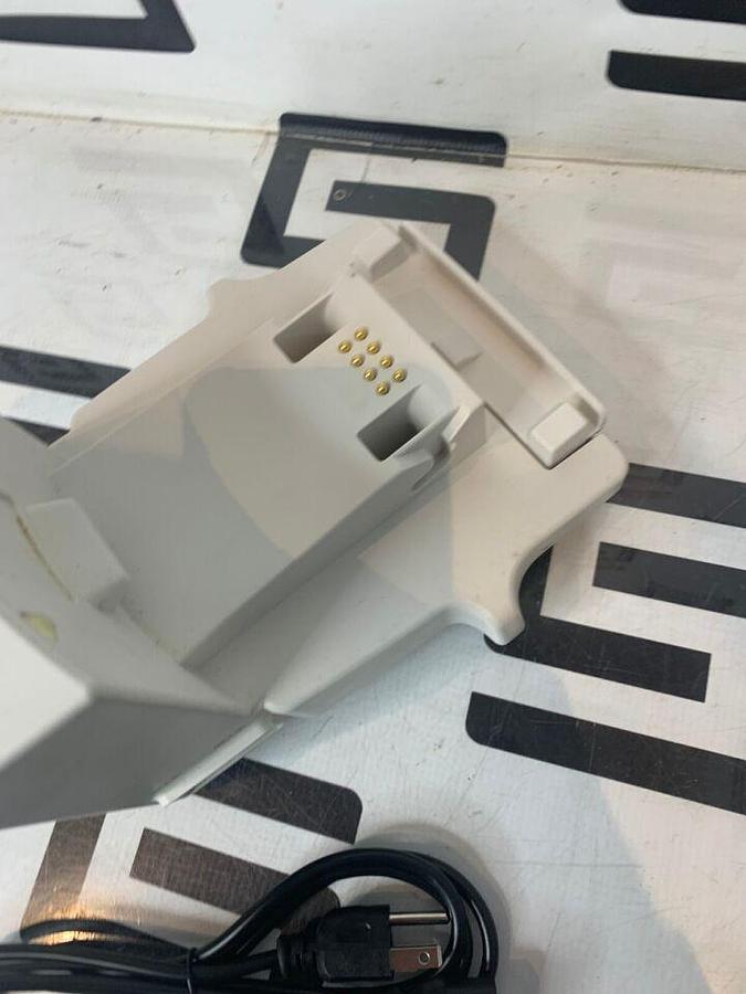 Used MINDRAY V-Dock Power Supply Docking Station