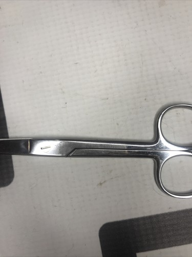 Used V. Mueller SU 1722  XMRI 06 Scissors 30 Day Warranty SU1722