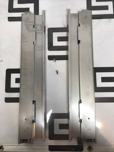 Used Metro LifeLine Emergency Crash Cart Model LEC51 Top Drawer 4in. With Tracks