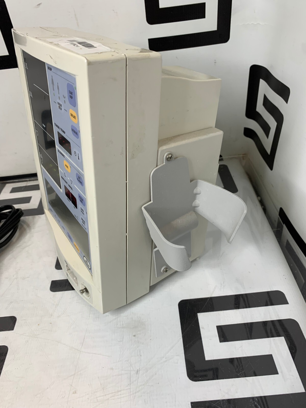 Used Mindray Datascope Accutorr Plus Patient Bedside Vitals Monitor NIBP SPO2 Battery