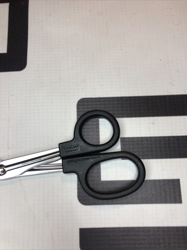 Used Jarit 100-539 Scissors 30 Day Warranty
