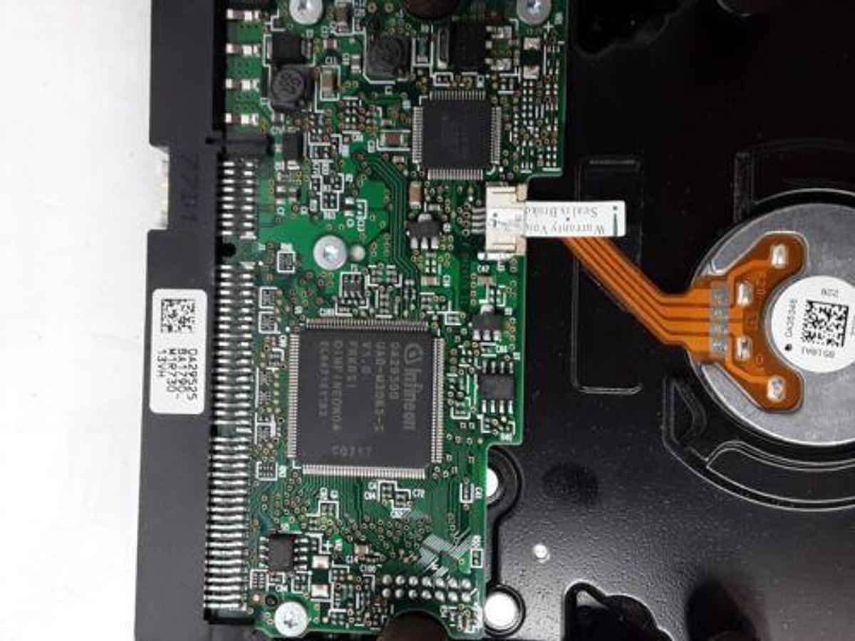 Used IE33  PROG HD 5.0.3.125 PR.05 Host C.X Hard Drive 250GB HDD0