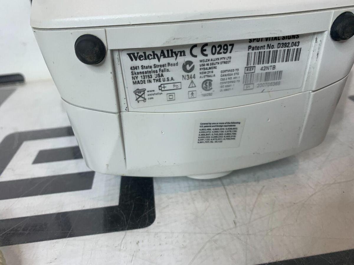 Used WELCH ALLYN Spot Vital Signs 420 Series