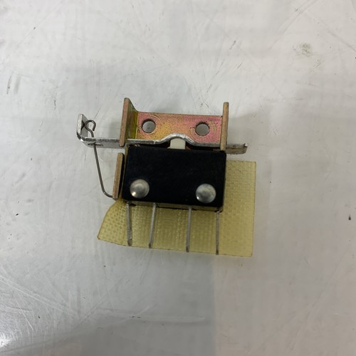 Used ITW Switches 76-6005 Door Interlock Safety Switch SPDT-DB Bottom Solder Terminal