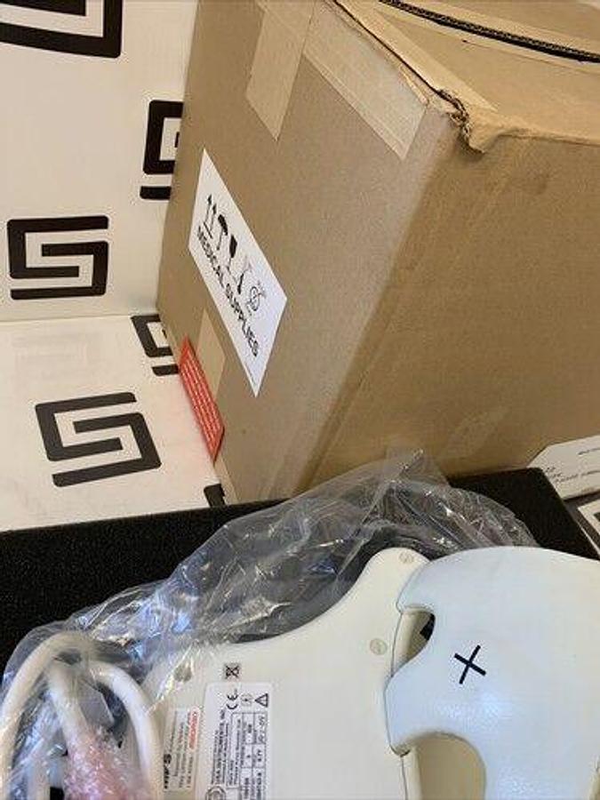 Used GE 2264749 100185 MRI Coil Mark 5000 Phased Array Shoulder 0.7T USA Instrument