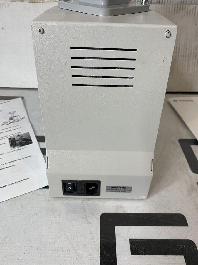 Used KIRBY LESTER CALIBRATED KL1 Pill Tablet Capsule Counter Microprocessor Capsule KL 1 W/ WARRANTY Pill Dispensers