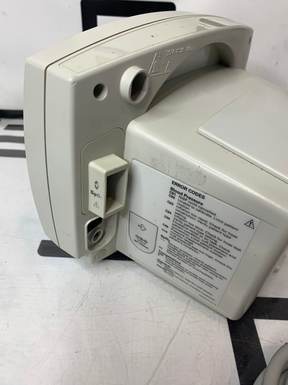 Used Welch Allyn 53XXX Vital Signs Monitor NIBP BP Blood Pressure 300 Series SPO2