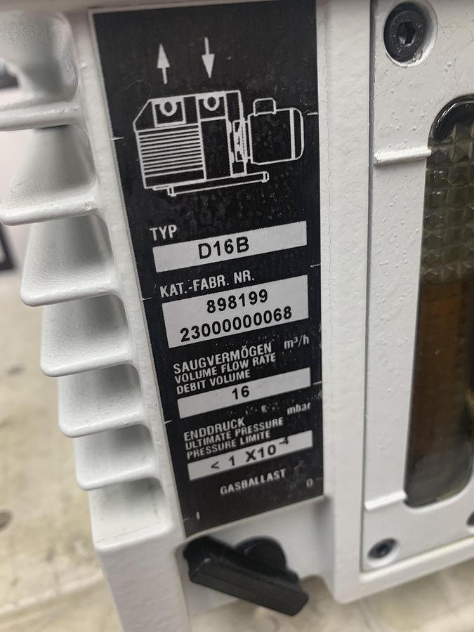 Used TRIVAC D16B Leybold Rotary Vane Vacuum Pump & Manual