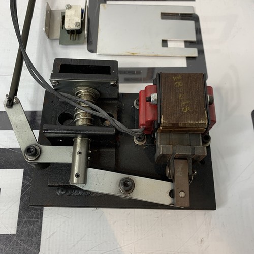 Used LID DOOR INTERLOCK ASSEMBLY SORVALL RC-5B & RC-5C+ 50871 RC-5B+ PLUS LOCK SWITCH