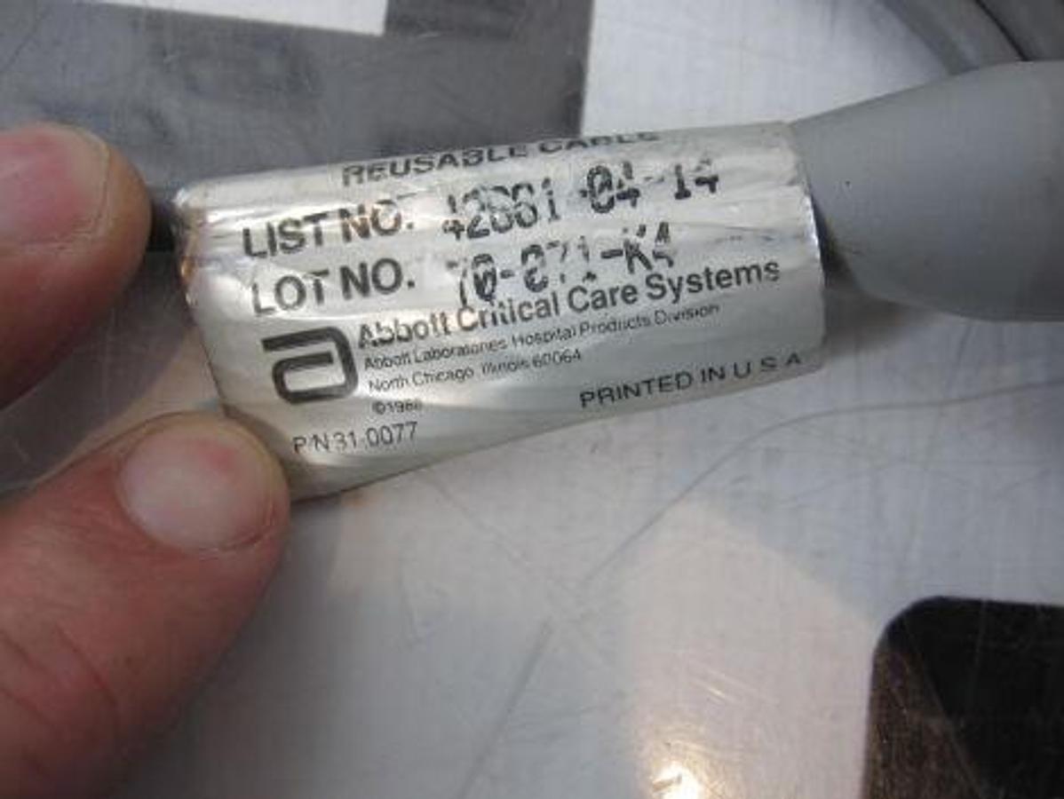 Used Abbott TRANSPAC IV Transducer Reusable Simulator Model 42661-04 15' Foot Cable