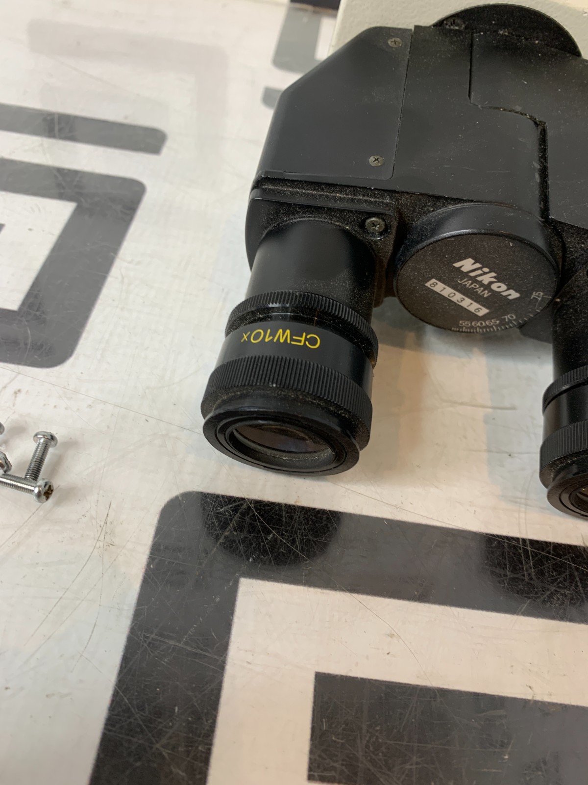 Used Nikon Diaphot Microscope Binocular Tube Head & Eyepieces CFW 10X Headpiece