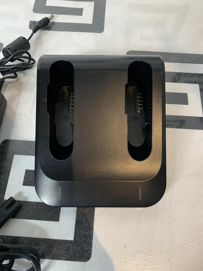 Used Integra REF 90624 LED DUO BATTERY CHARGER Dual w/ Power Supply