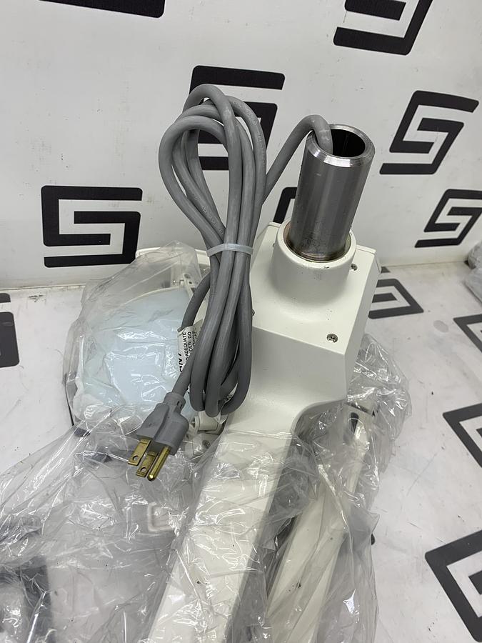 Refurbished Pelton & Crane LFII Dental Exam Light Model LF2 WARRANTY