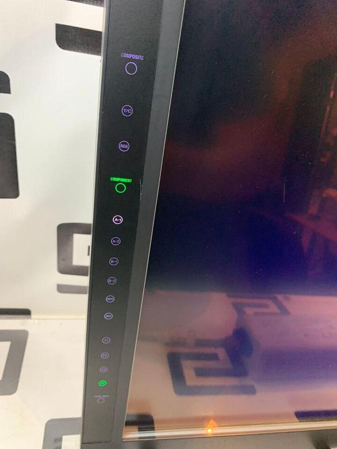 Used SONY LMD-3251MT