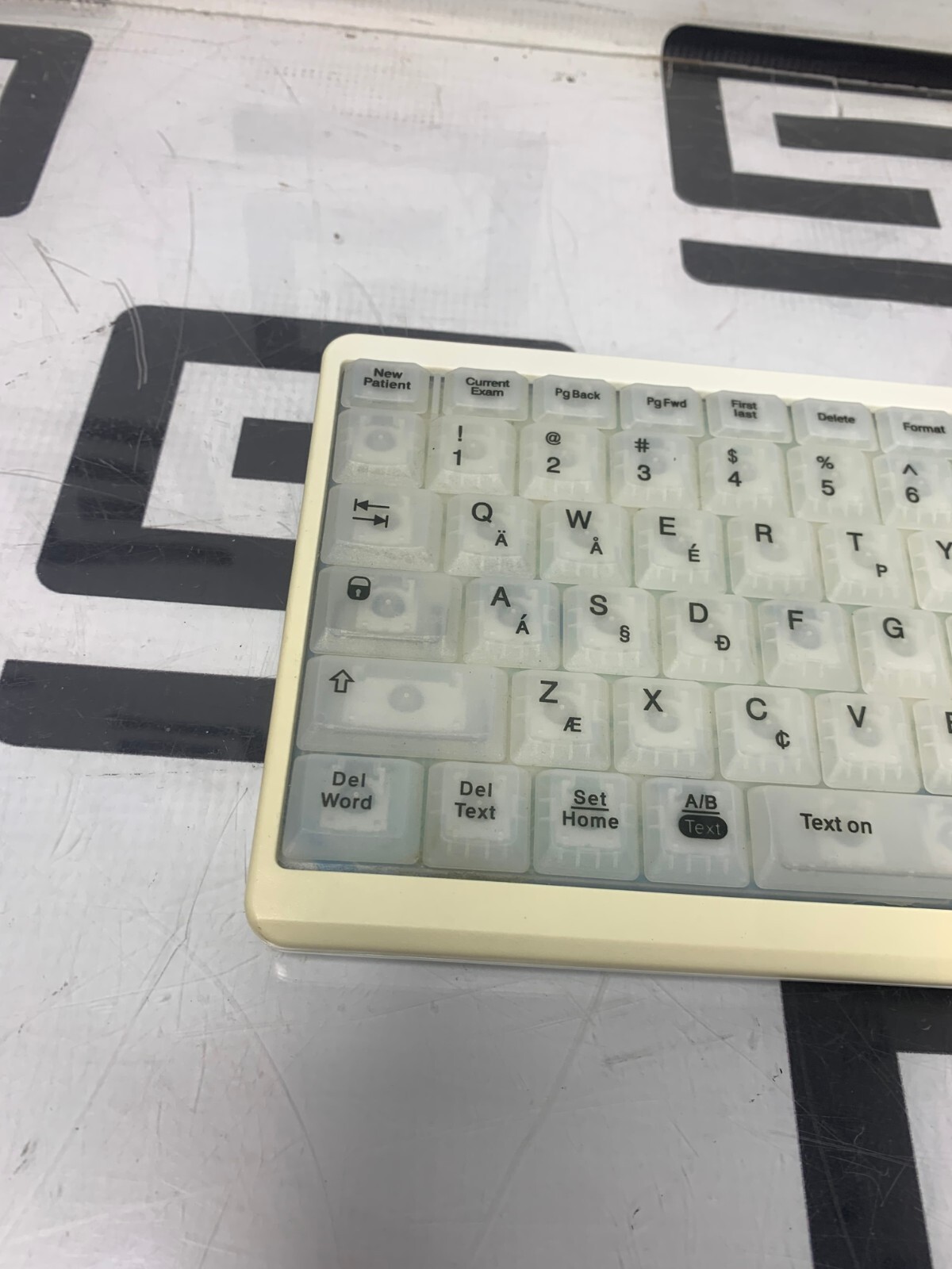 Used Zonare Z.One Scan Engine Smartcart Ultrasound System Keyboard KBH-TG82A-Z3801