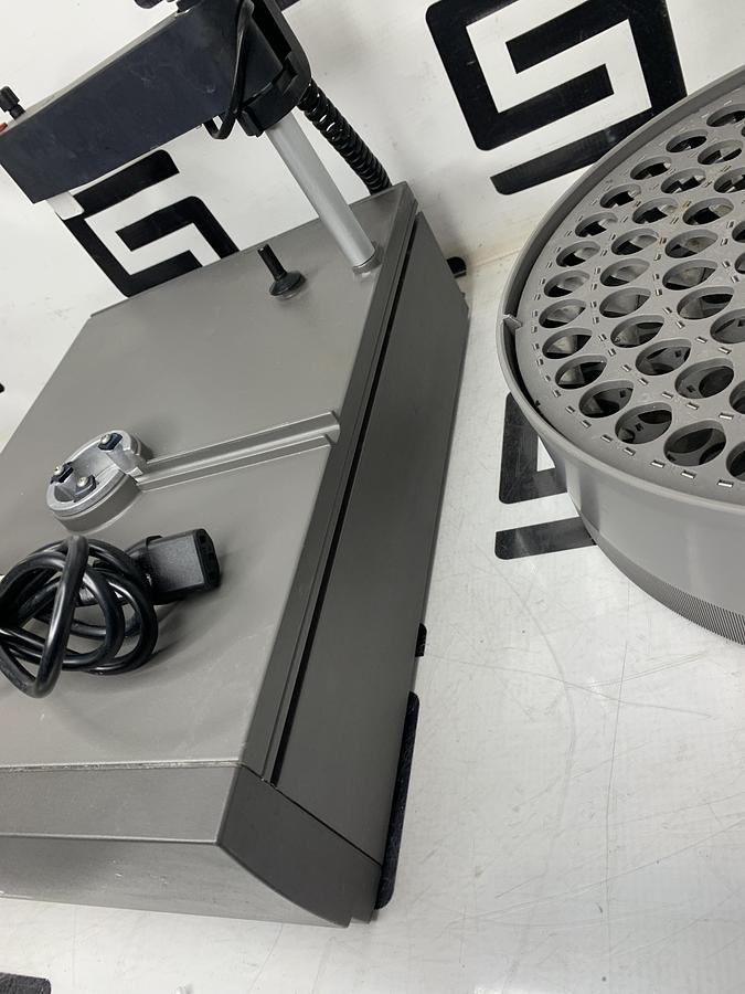 Used Amersham Pharmacia Biotech AKTA Frac-900 Fraction Collector 100-240V~ 50-60hZ