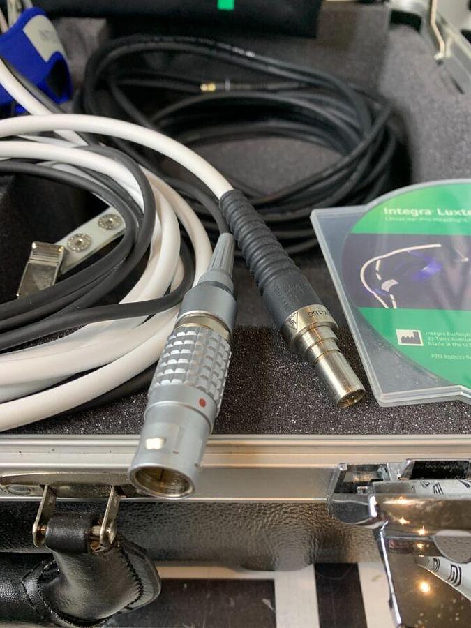 Used LUXTEC SENTECH OMRON INTEGRA Ultralight Pro Camera Head