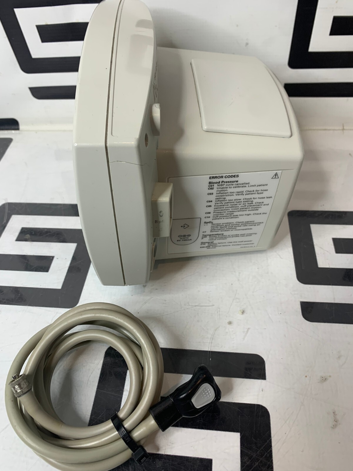 Used Welch Allyn 53S00 Vital Signs Monitor NIBP BP Blood Pressure 300 Series SPO2