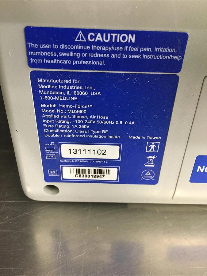 Used Medline Hemo-Force MDS600INT Intermittent DVT Pump with Tubing and Comp. Sleeve