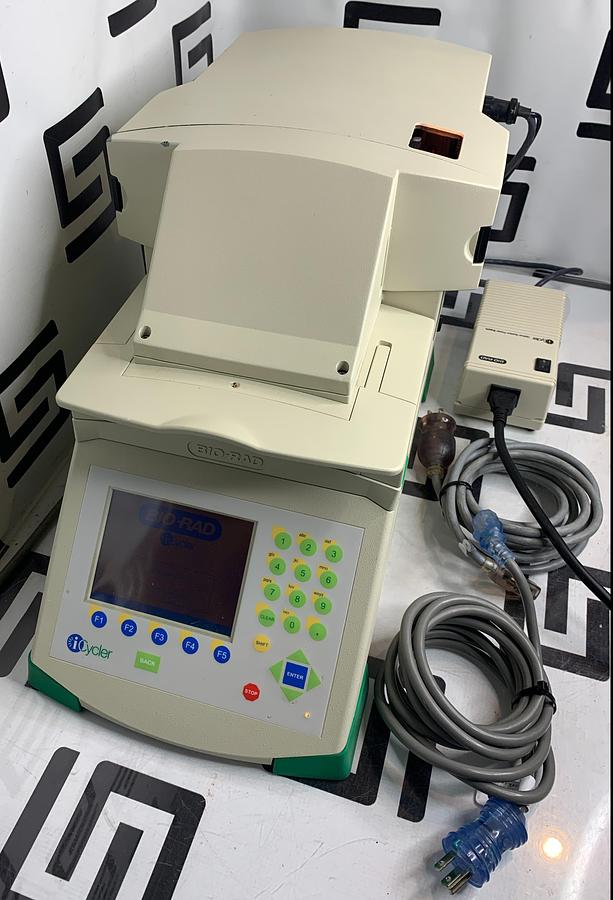 Parts/Repair Bio-Rad iCycler 582BR Thermal Cycler 96 Well w/ iCycler Optical Module 584BR