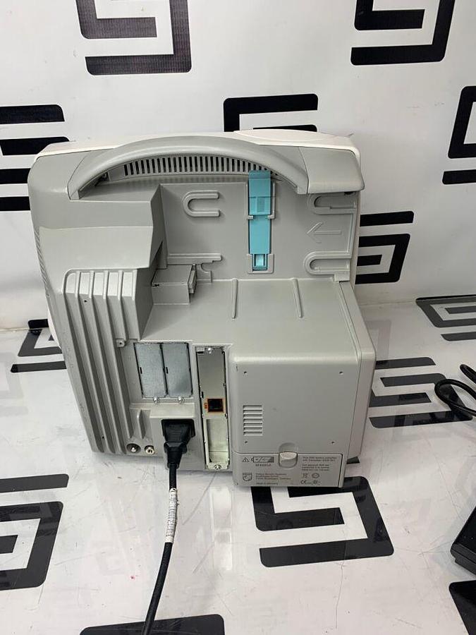 Used PHILIPS HEALTHCARE IntelliVue MP50 - M8004A Neonatal