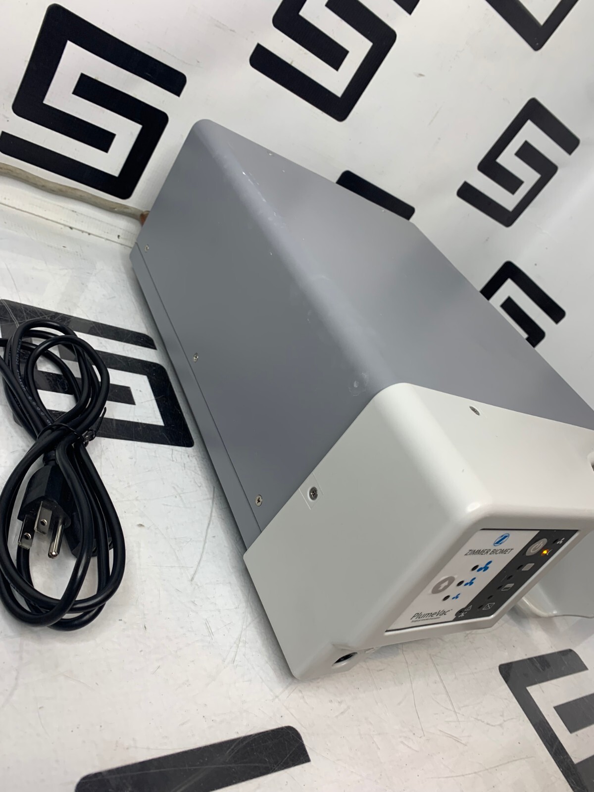 Used ZIMMER AEVV120 PLUMEVAC BUFFALO FILTER SMOKE EVACUATOR FILTRATION SYSTEM