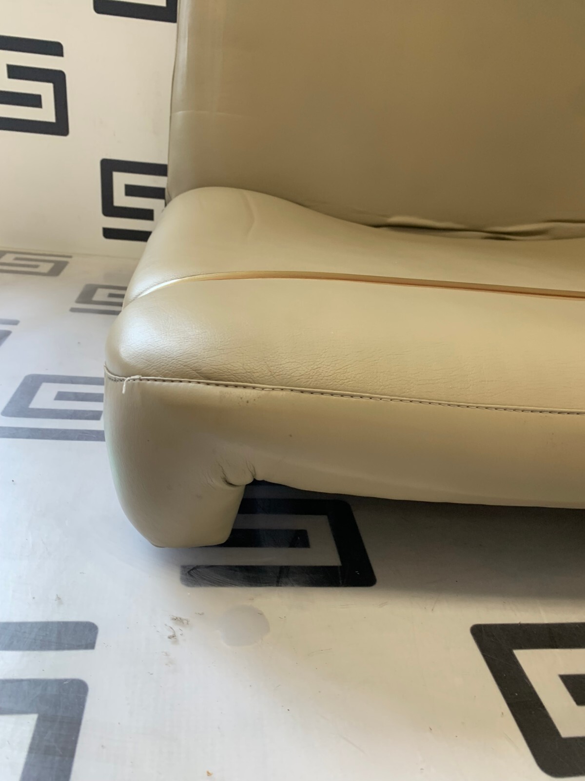 Used Replacement Upholstery Top For Midmark Ritter Table 304 Exam WARRANTY