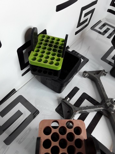 Used SORVALL RT 6000 T6000 CENTRIFUGE H1000B ROTOR DUPONT 11053 BUCKETS INSERTS