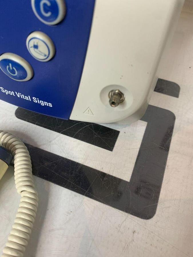 Used WELCH ALLYN Spot Vital Signs 420 Series