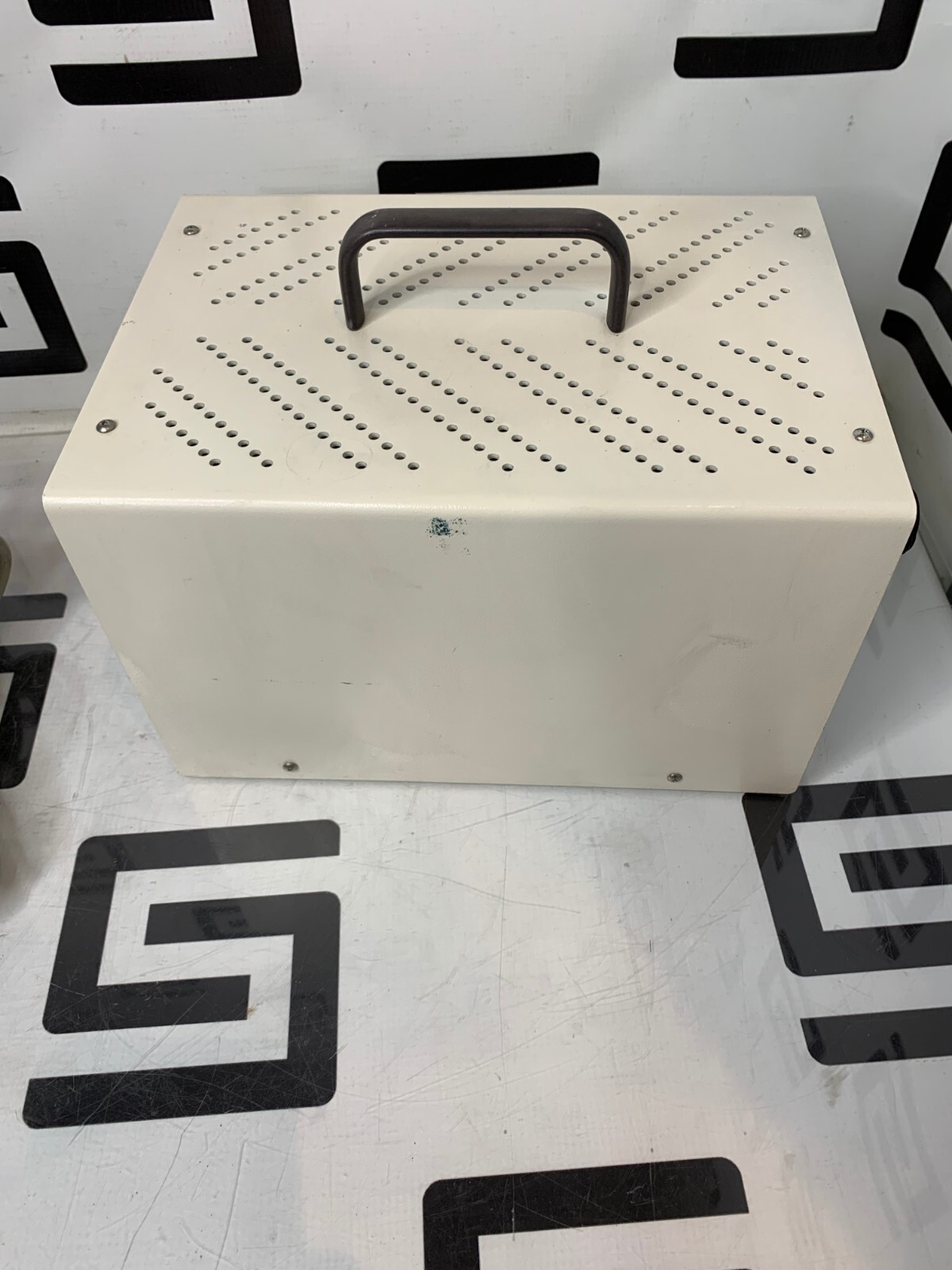 Used ZEISS ATTOARC 2 HBO 100 W MICROSCOPE ILLUMINATION LIGHT SOURCE POWER SUPPLY