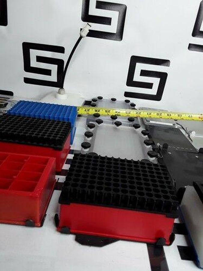 Used ZYMARK AFFYMETRIX Genechip Array Station