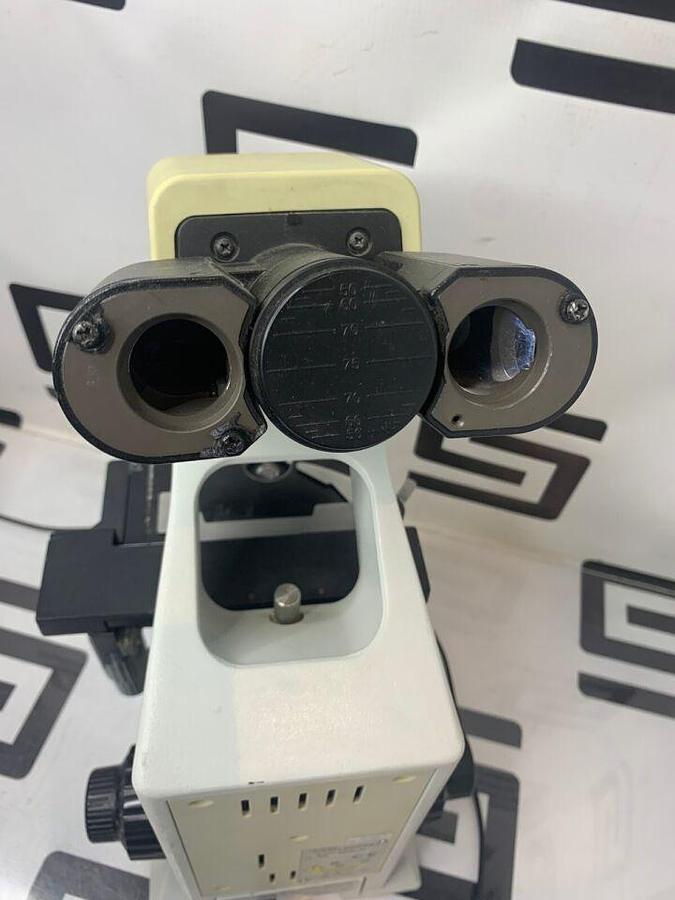 Used CX22 LED Binocular  Stand Stage Condenser Nosepiece